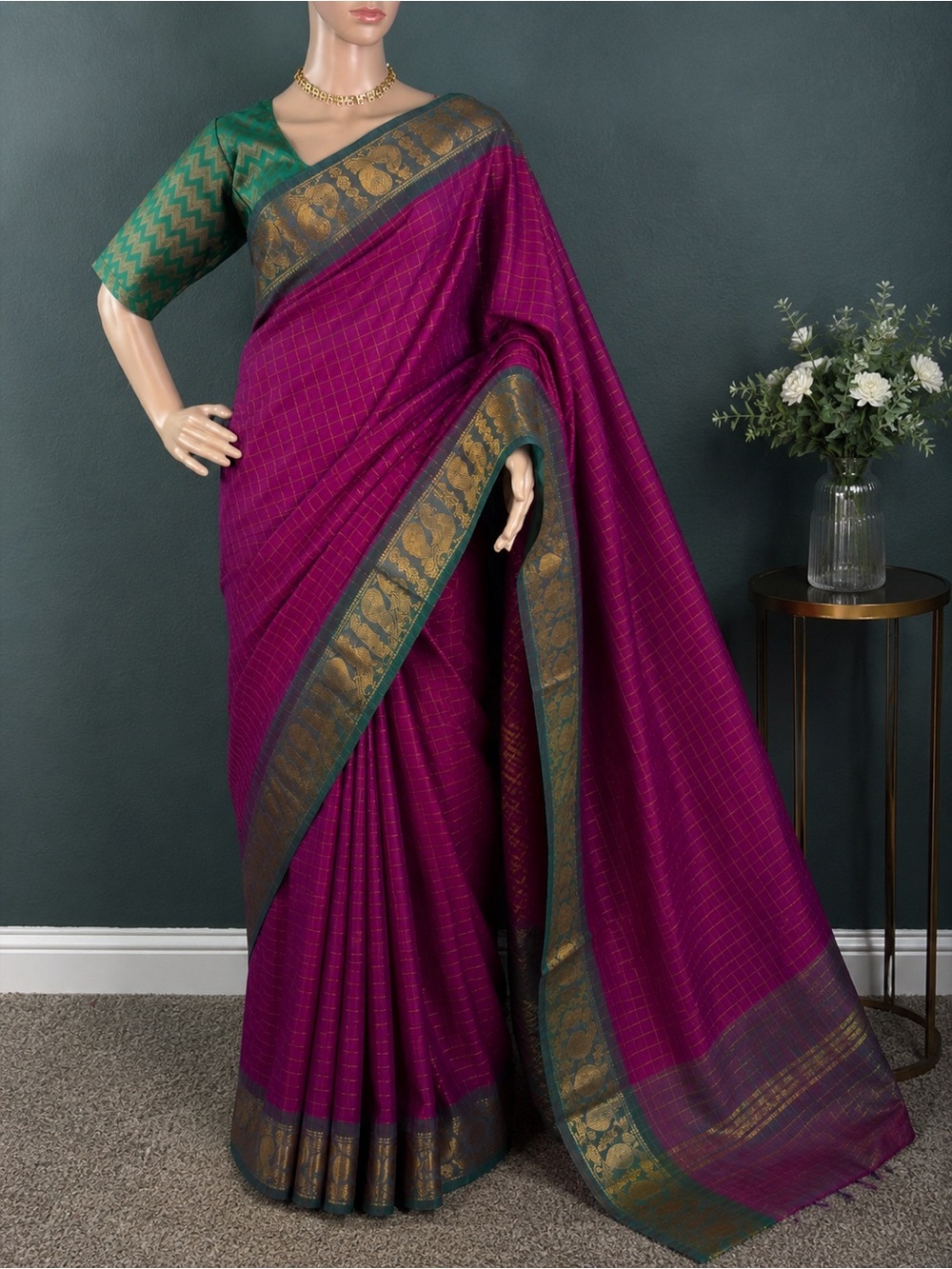 Brand new Magenta Chettinadu Cotton saree with stitched blouse (34” - 42”)